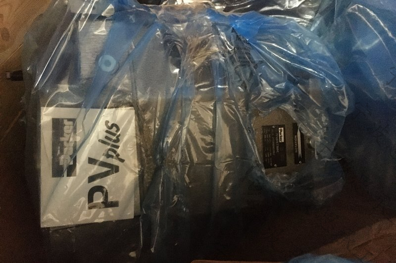 PV140R1K1T1NMMC .png